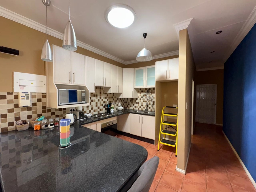 3 Bedroom Property for Sale in Waterval East North West